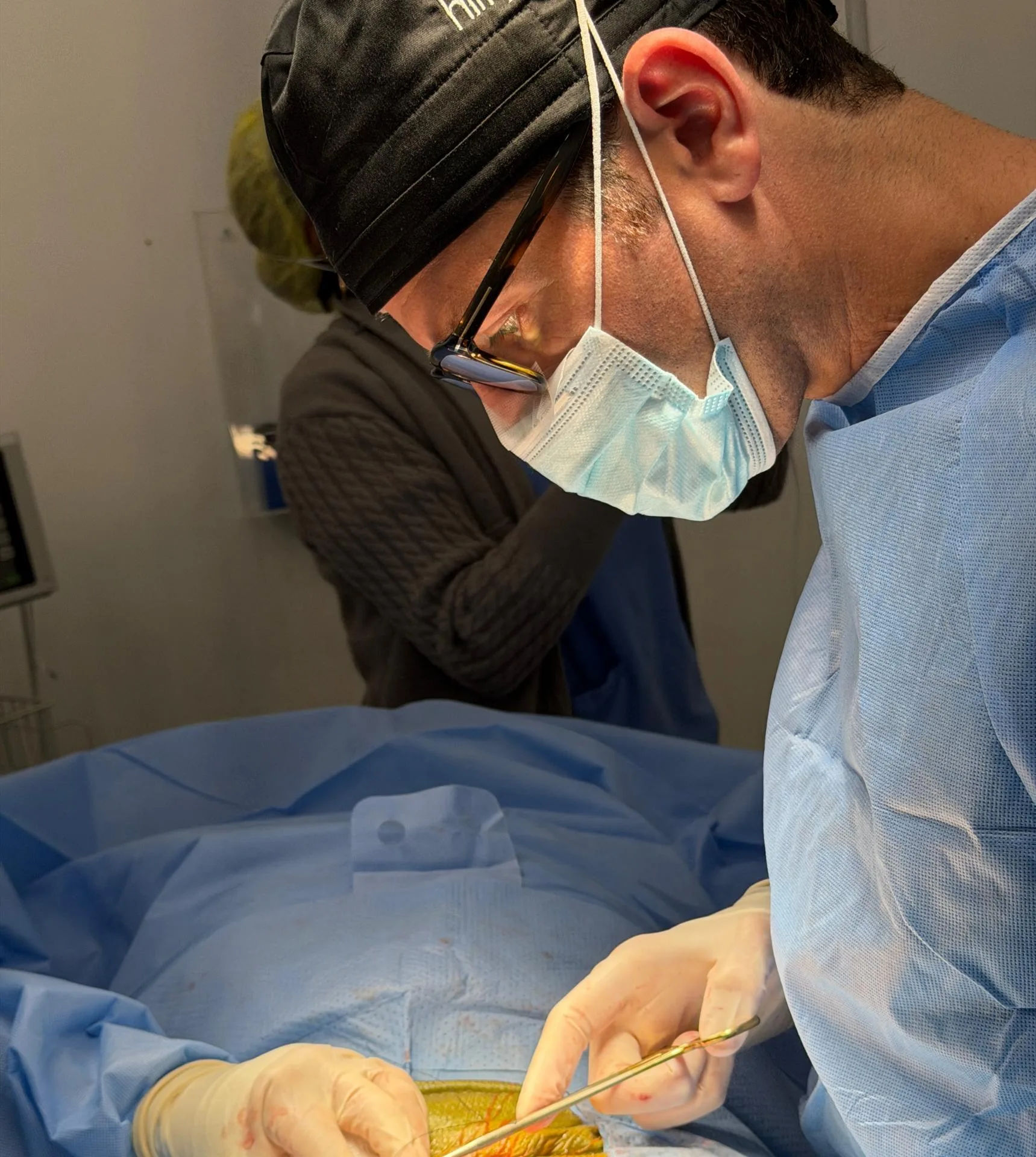 Dr. David Robbins